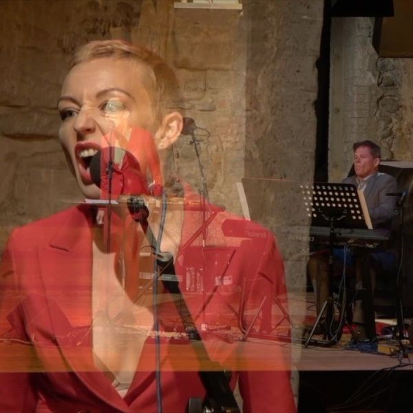 🎶 Am Samstag, 25. Oktober 2025, öffnet der Gasthof Kreuz Egerkingen seine Türen für einen unvergesslichen Abend! 

Lassen Sie sich von den musikalischen Geschichten von PASDICI entführen 🎻🎤, während Sie köstliche, mehrgängige Menüs geniessen – ob fleischliebend oder vegan, für jeden Geschmack ist etwas dabei. 

Tauchen Sie ein in eine Welt voller Genuss und Melodien, die Ihre Sinne verzaubern wird. ✨ Reservieren Sie Ihren Platz und erleben Sie einen Abend, der lange in Erinnerung bleibt! 📅

https://kreuz.plus/project/klang-kulinarik-pasdici-gasthof-kreuz-egerkingen/

#gasthofkreuz #pasdici #musikalischegeschichten #genussmomente #vegan