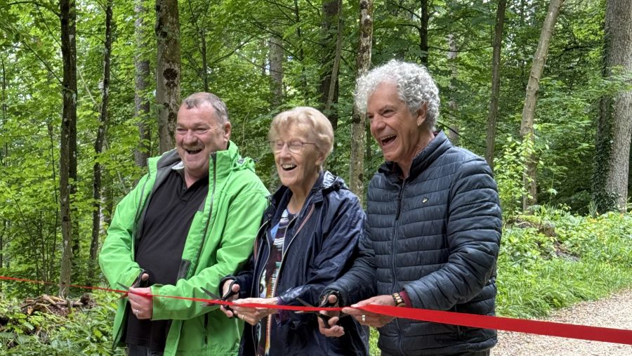 Feierliche Eröfnung Egerkinger Poesieweg