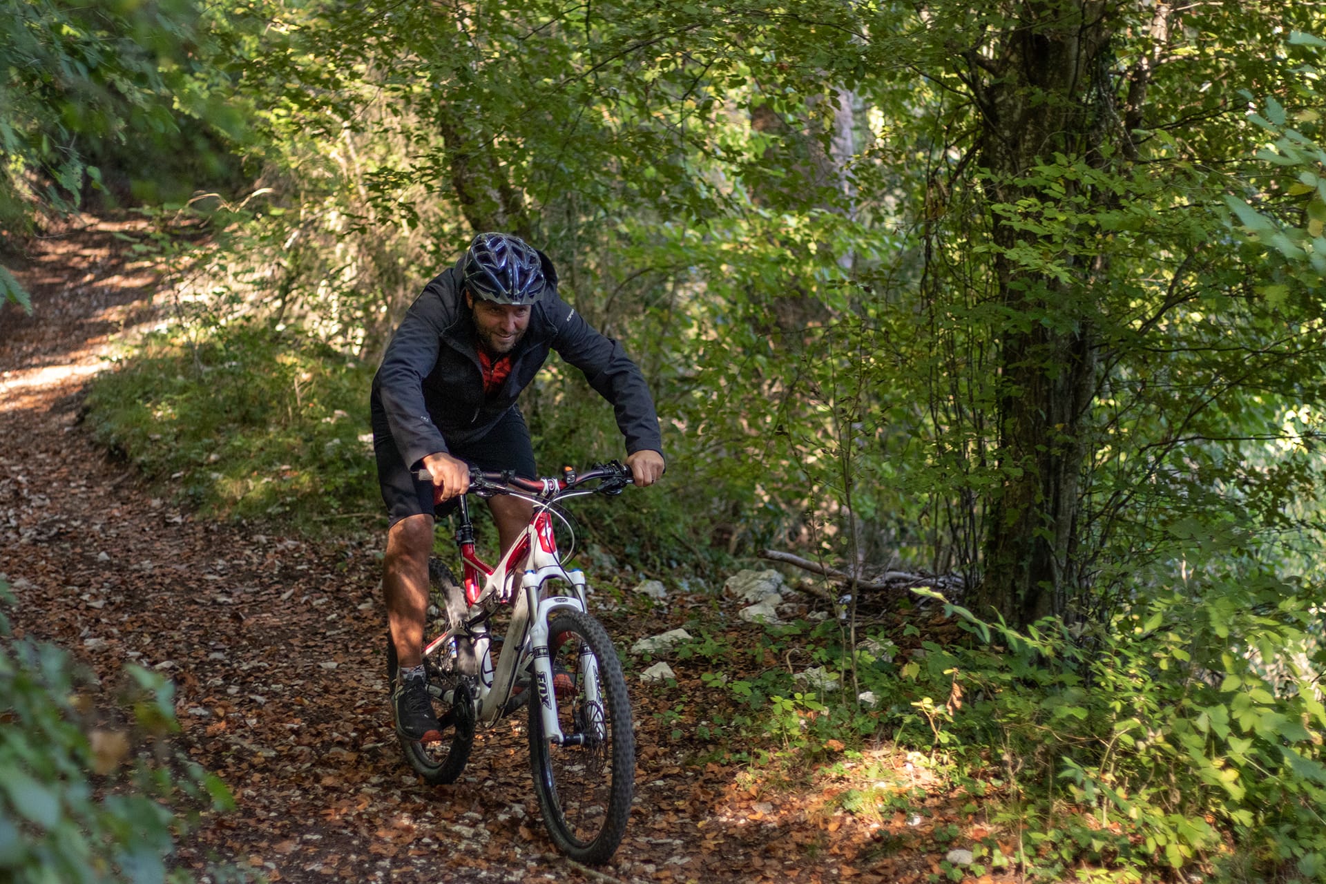 Biken auf den Skills und Trails am Jurasüdfuss bei Egerkingen